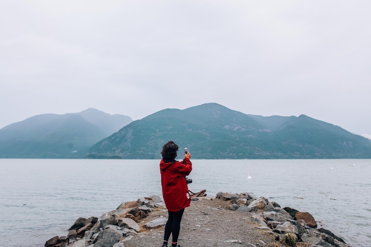 The Art of Capturing Moments: A Beginner’s Guide to Photography